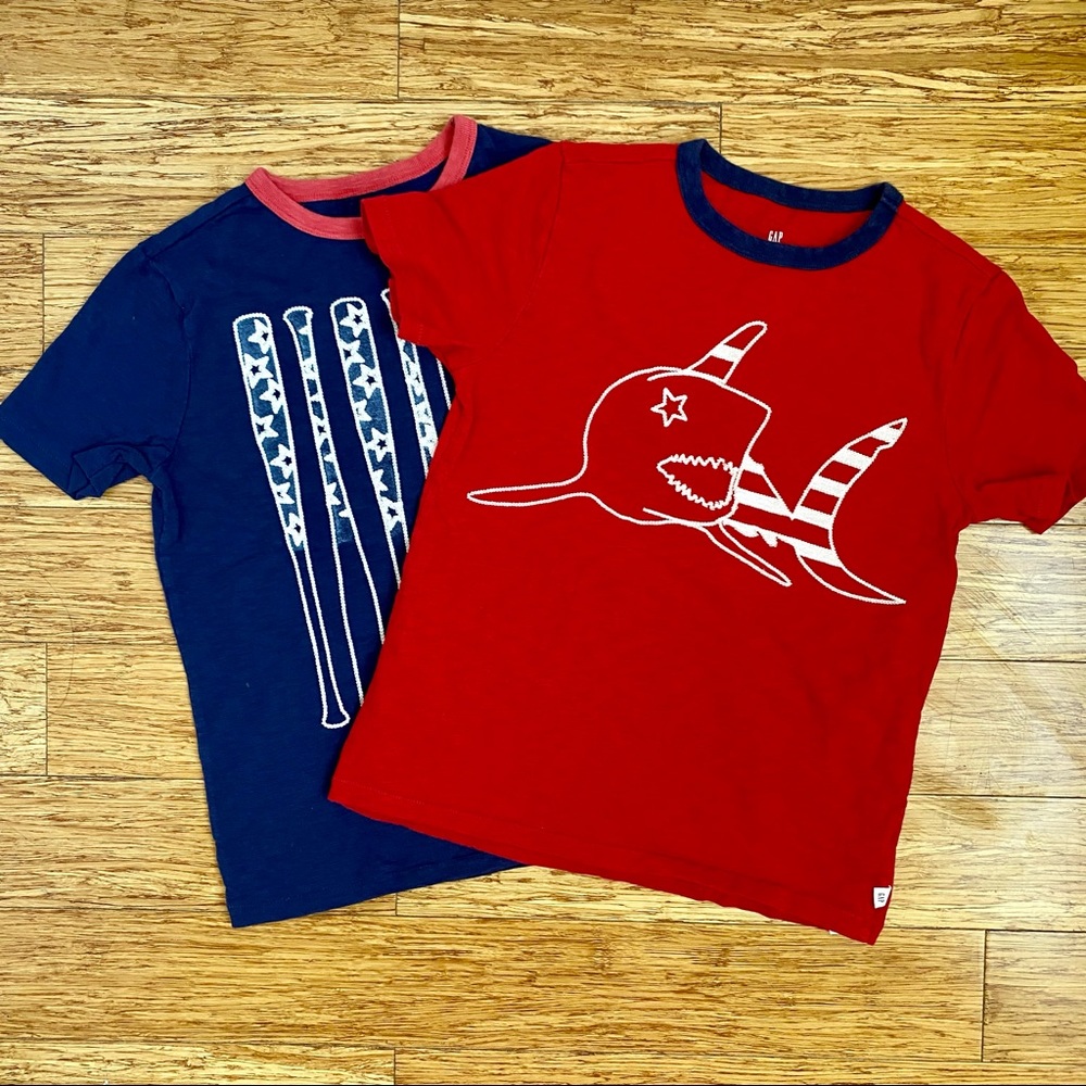 GAP I NWOT Set of Boys T-shirt (M)